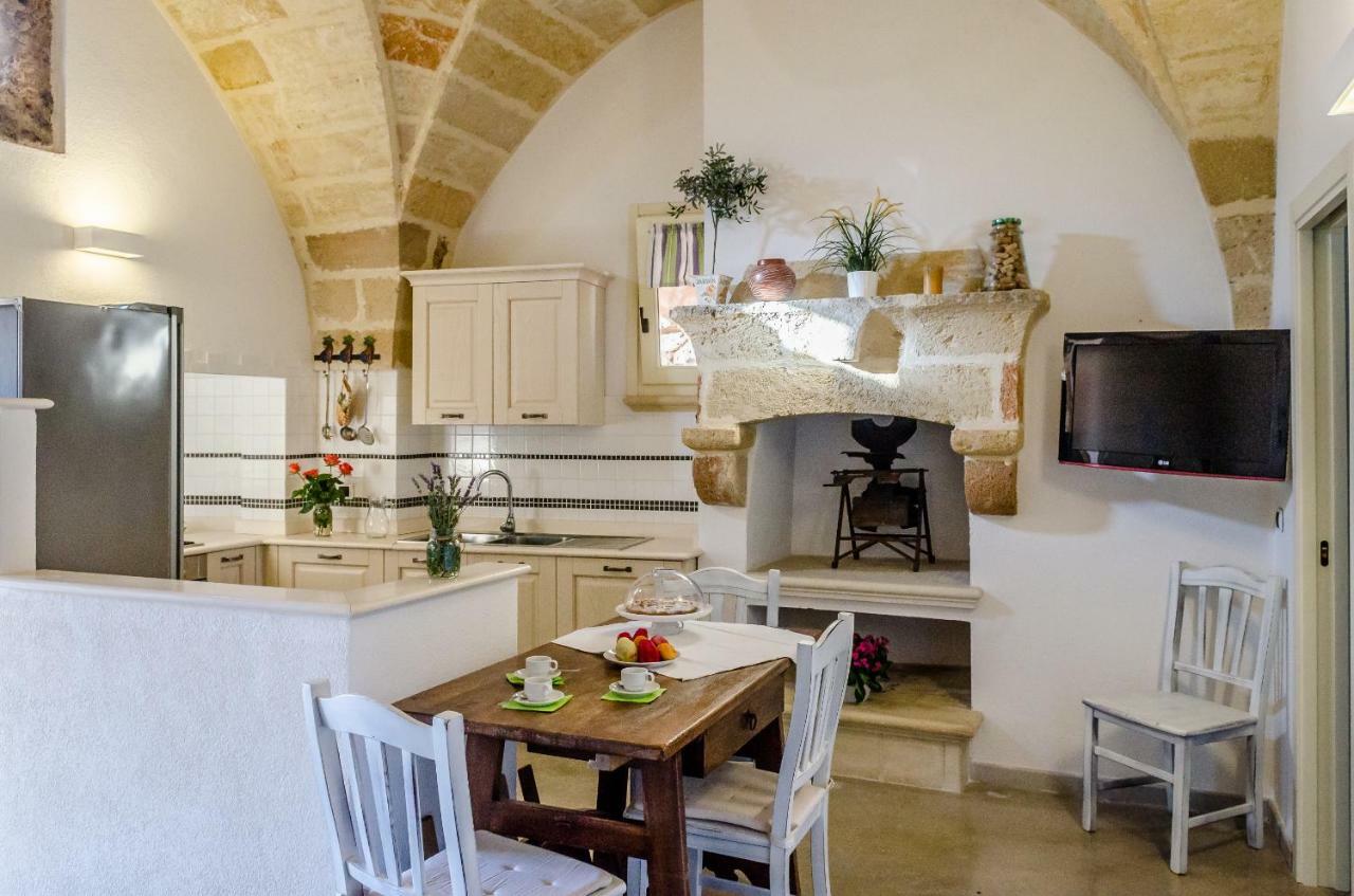 Trulli Altomare Vila Alliste Exterior foto