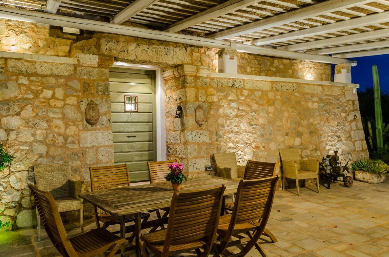 Trulli Altomare Vila Alliste Exterior foto